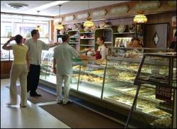 تهیه و توزیع شیرینی  - تهران