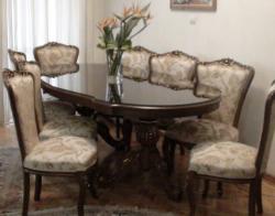 میز ناهارخوری 8 نفره چوب گردو خیلی نو و  - تهران