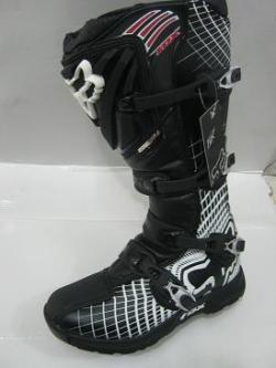 فروش انواع پوتین های حرفه ای ریس و کراس  - تهران