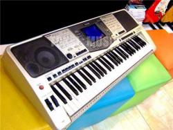 yamaha psr 2000