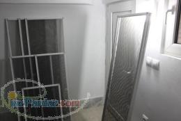 توری پشه گیر درب و پنجره