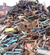 خریدار ضایعات فلزی و آهن آلات درمحل