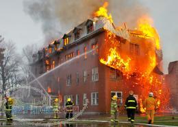 بیمه نامه آتشسوزی بیمه دی