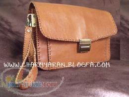 فروشگاه صنایع دستی چرم یاران