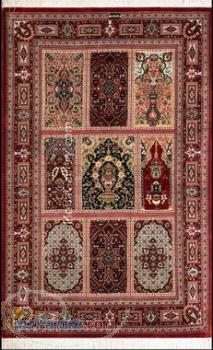 فرش تمام ابریشم قم - طرح خشتی (فرش در فرش)