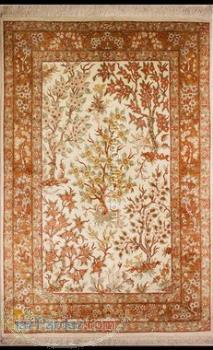 فرش تمام ابریشم قم - طرح درختی