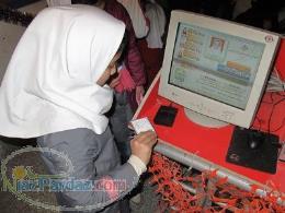 حضور و غیاب اتوماتیک دانش آموزان