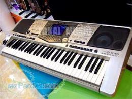 فروش یک دستگاه ارگ یاماها 2000