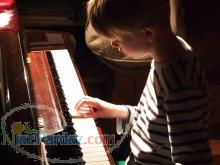 آموزش تخصصی پیانو (ازکنسرواتوارارمنستان) 