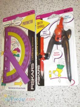 نوشت افزار (پرگار و نقاله) 