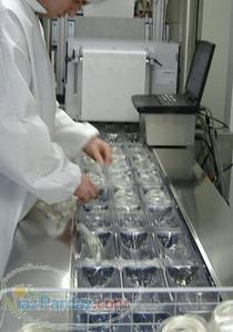 دستگاه بسته بندی تجهیزات پزشکی  غذایی  دارویی 