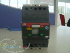 ABB  TMAX MCCB