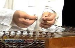 آموزش سنتور – استاد خانم و آقا 