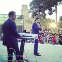 نوازنده کیبورد 