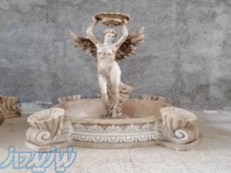 ساخت‌ مجسمه‌ پلی‌استر