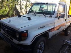 وانت بار تویتا لندکروزر 3f(پانکی 