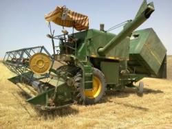 فروش کمباین کاه کوب جاندر 955 