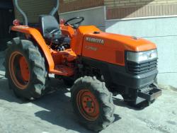 تراکتور کوبوتا  - اصفهان