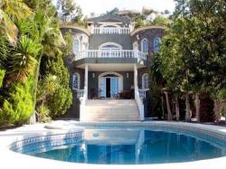 فروش انواع باغ و باغچه و ویلا در کردان  - تهران