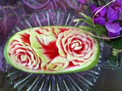 حکاکی ومیوه ارایی نقش ترنج  - تهران