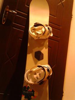 فروش اسنوبرد با فیکس برتون مدل charger  - تهران