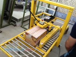 دستگاه چسب زن همزمان زير و روي کارتن حمل از کنار  با دو موتور قدرتمند 