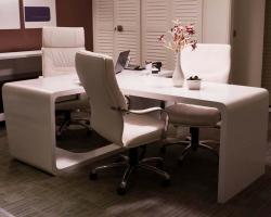 فروش فوری میز و کنسول وصندلی اداری مخصوص دفتر کار  - تهران