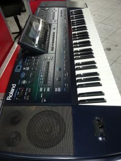 roland em2000  - تهران