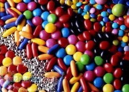 براق کننده دراژه شکلاتی آدامس دراژه و اسمارتیز