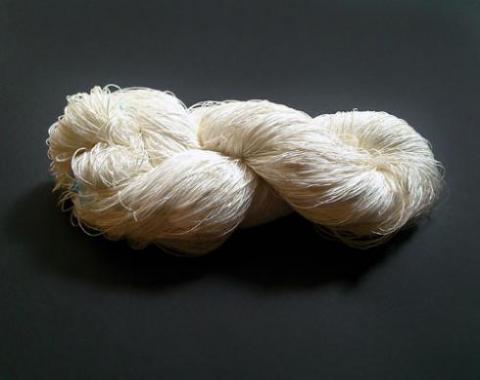 خرید و فروش نخ ابریشم (مستقیم از کارگاه تولیدی) 