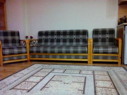 مبلمان هفت نفره در حدنو 