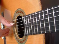 تدریس خصوصی و تضمینی گیتار کلاسیک پاپ سازدهنی گام به گا  - تهران