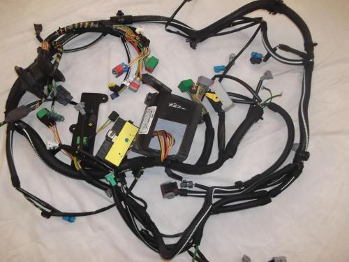 فروش انواع سیم کشی و سوکت 