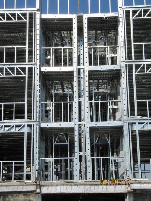 صنعتی سازی ساختمان رشت 