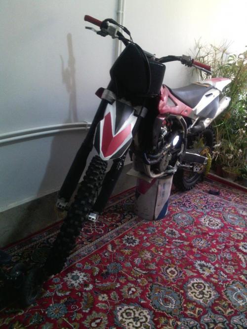 کراس هاسکوارنا 