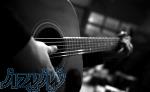 آموزش گیتار و خوانندگی 