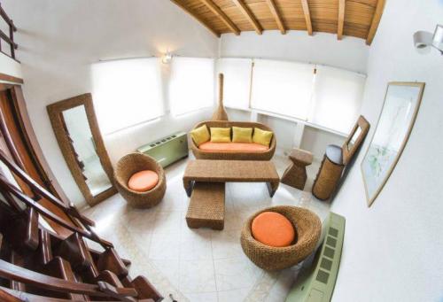 رزرو اجاره سوئیت  منزل اپارتمان و ویلا در شیراز 09115300699 