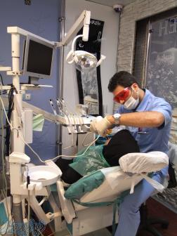 کلینیک دندانپزشکی شبانه روزی زهره 