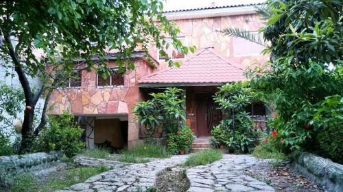 ویلا 520 متری با سند مالکیت  - تهران