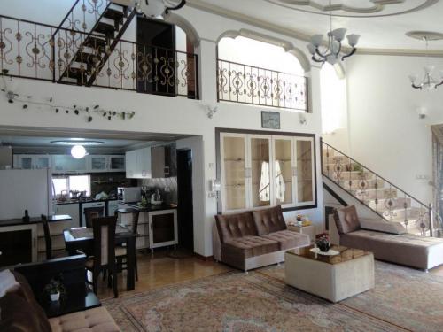 ویلا سندار زیباکنار430متری  - تهران